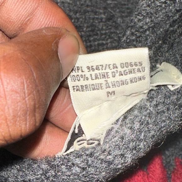 Vintage Eddie Bauer Cardigan Women's  Lambs Wool Embroidered Flower Shawl Collar - Picture 5 of 8